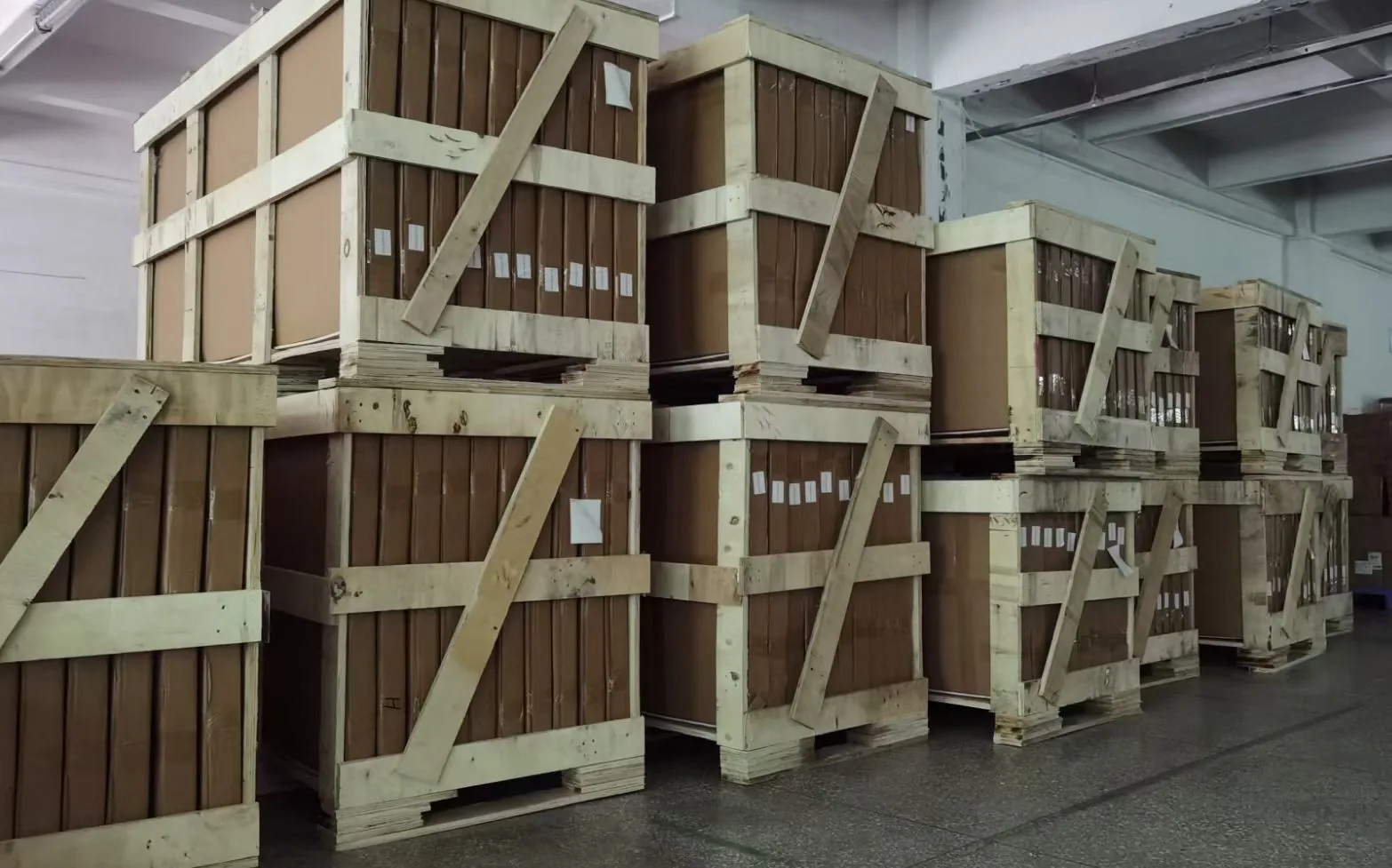Export wooden crates prepared in a China warehouse